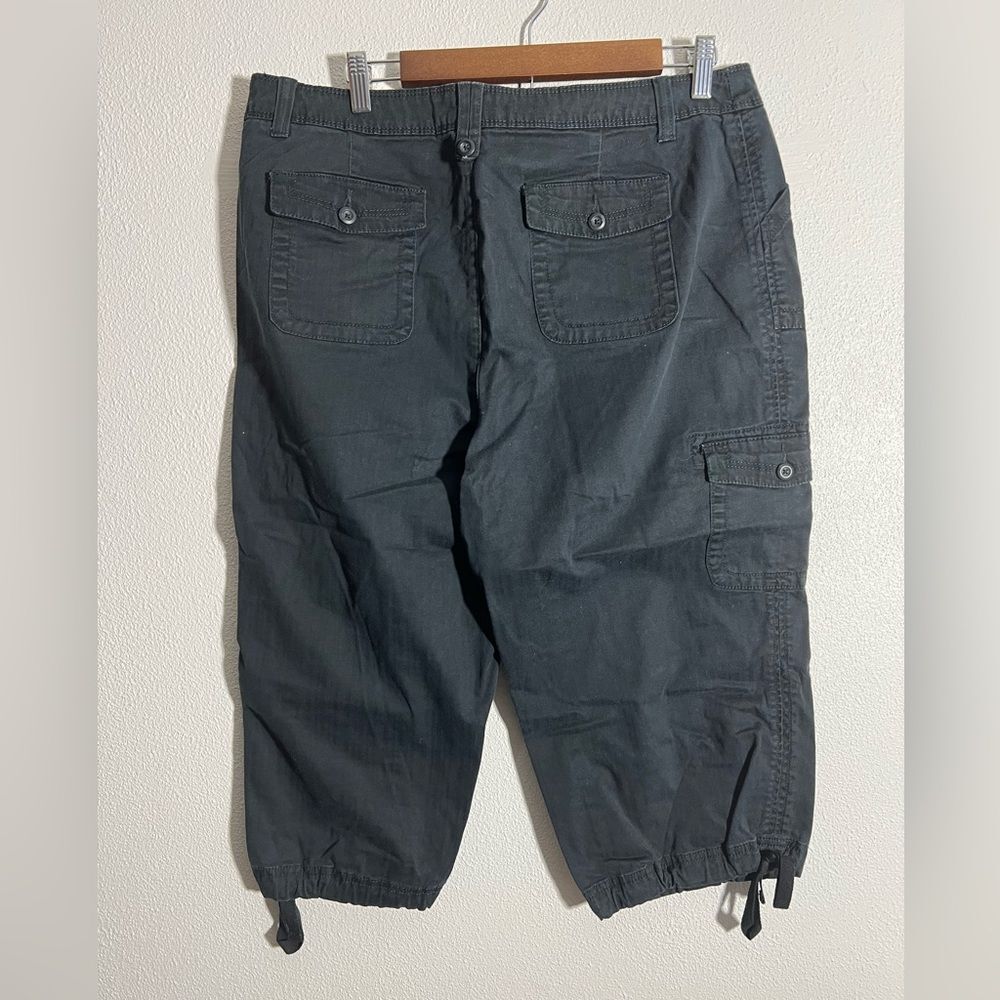 Croft & Barrow capris - Picture 2 of 6